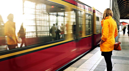  ¿Cómo se consigue la tarjeta Dorada de Renfe?